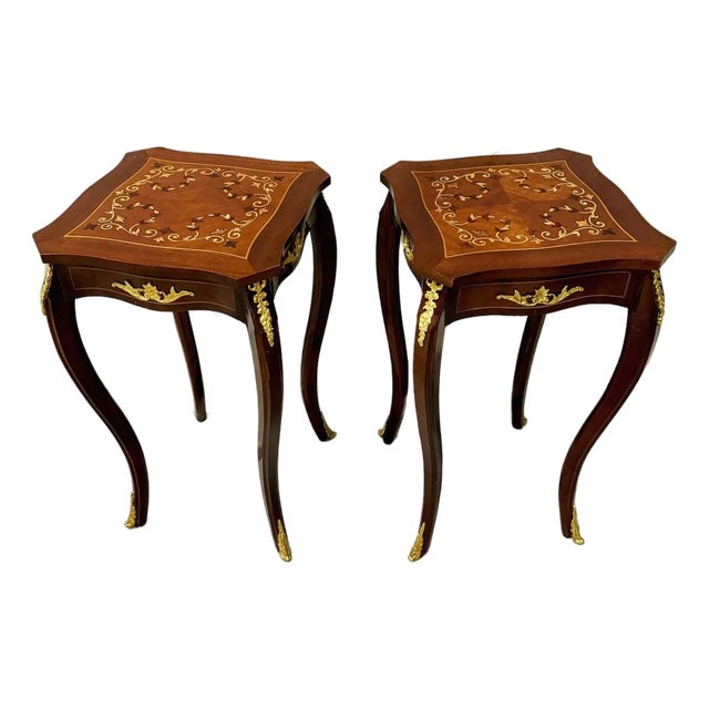 French Style Side Table Set – Pair of Copper Gold Accent Tables For Sale