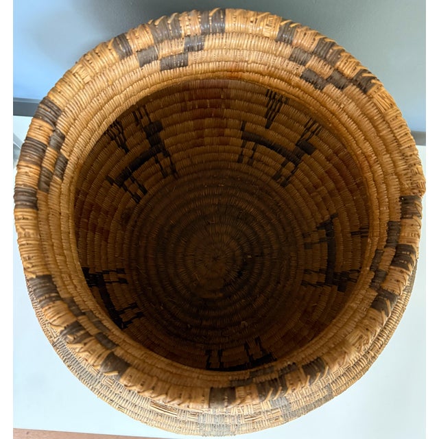 Tan 20thC 17” Polychrome Pima Akimel Oodham in the Style of Native American Olla Basket Dual Register Human & Deer Motif Willow Devils Claw and Yucca Root For Sale - Image 8 of 14