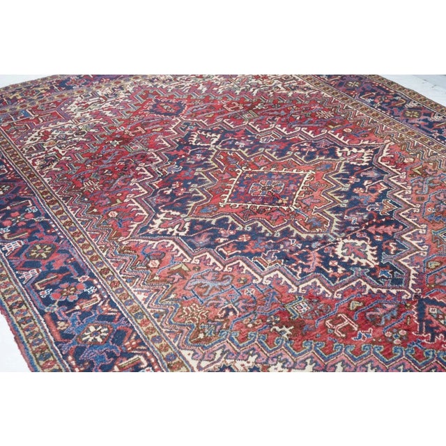 Vintage Heriz Rug 7'9'' x 11'2'' For Sale In New York - Image 6 of 10