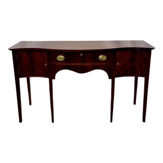 Vintage Federal Style Mahogany Serpentine Sideboard For Sale