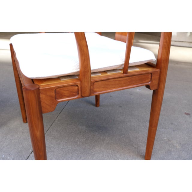Hans Wegner Fritz Hansen 1960s Pair of China Chairs by Hans J. Wegner for Fritz Hansen For Sale - Image 4 of 9
