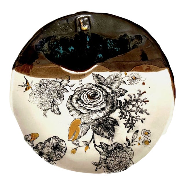 2015 Lucia Cavalli Contemporary Polychrome With Gilt Ceramic IlPiatto No 1 For Sale