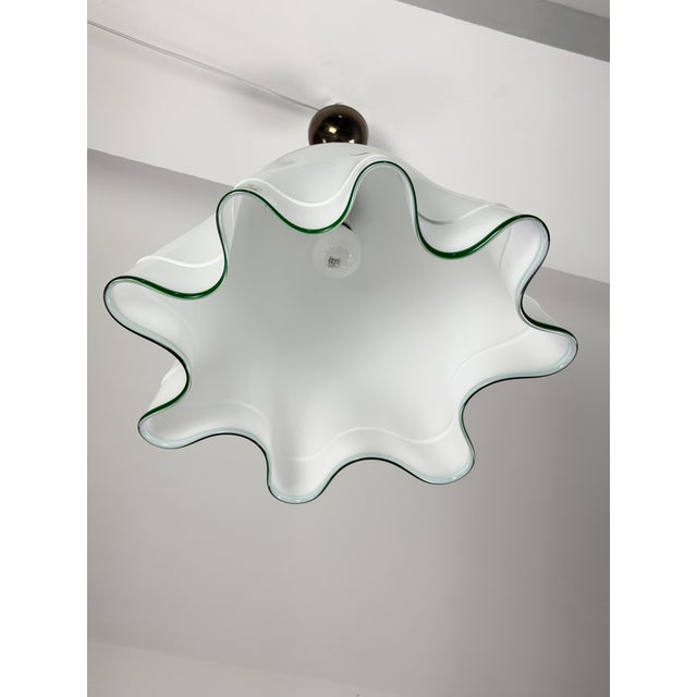 Milk and Green Murano Glass Fazzoletto Pendant in the style of Venini, 1970s. For Sale - Image 3 of 12