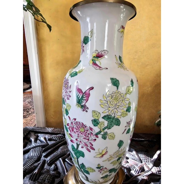 1990s 1990s Large Chinoserie Porcelain Floral Table Lamp With Shade For Sale - Image 5 of 11