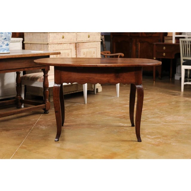 French 1830s Louis XV Style Center Table with Cabriole Legs and Carved Apron For Sale - Image 4 of 13