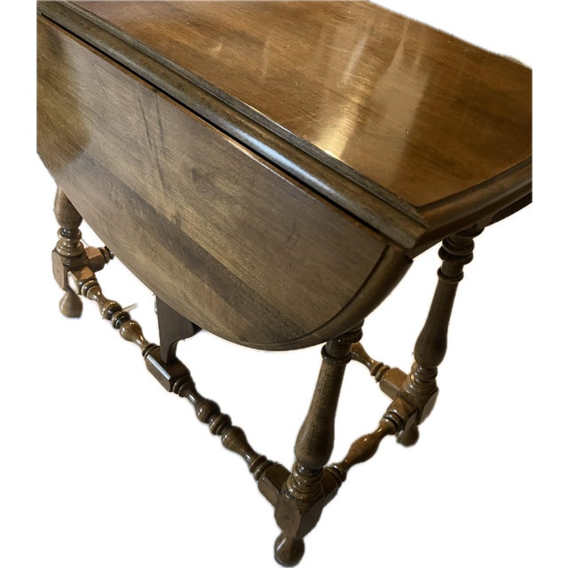 1960s Vintage Ethan Allen Oval Drop-Leaf Side Table For Sale - Image 5 of 12