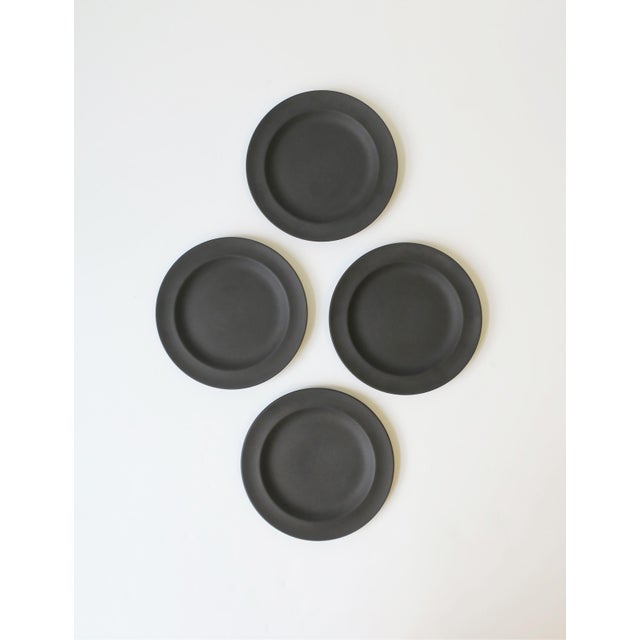 Wedgwood 1970s Wedgwood English Matte Black Basalt Plates - Set of 4 For Sale - Image 4 of 10