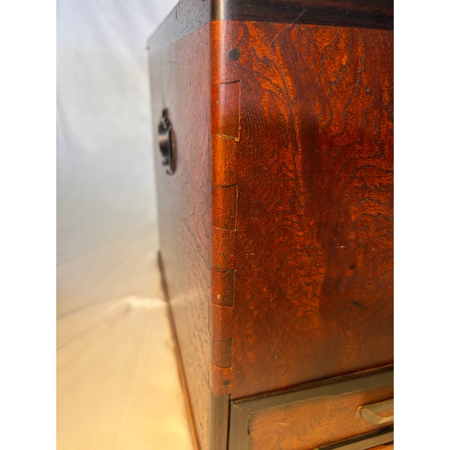 Late 19th Century Authentic Taisho / Early Showa Era Japanese Keyaki Wood Naga-Hibachi Tansu With Brazier Set For Sale - Image 5 of 12