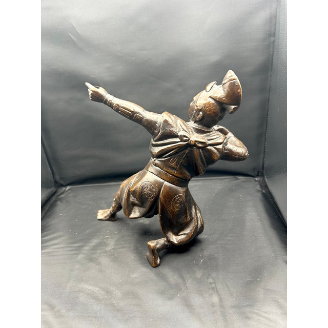 Early 20th Century Early 20th Century Vintage Toyo Japanese Warrior Archer Sculpture For Sale - Image 5 of 10