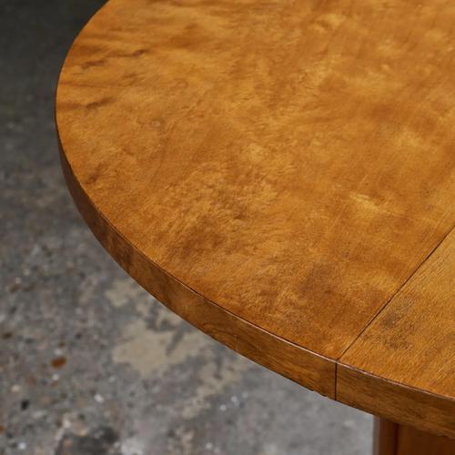 Art Deco Round Pedestal Side Table in Beech, Belgium For Sale - Image 6 of 9