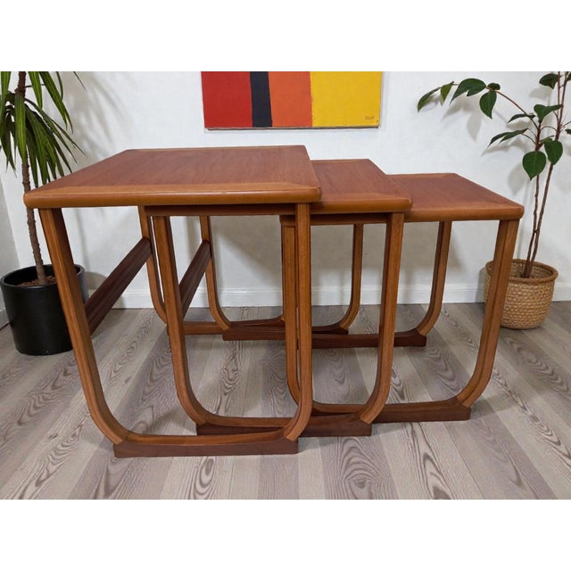 Mid-Century Modern Nesting Tables in Teak by Nathan for Parker Knoll, 1970s, Set of 3 For Sale - Image 10 of 18