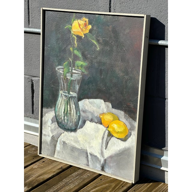 Beautiful vintage oil on canvas painting. Unsigned. Housed in a lath frame. Painting is in good vintage condition.