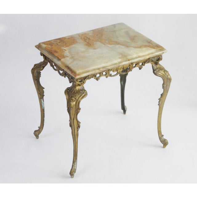 Mid-Century Modern Small Vintage Hollywood Regency Rectangular Onyx Side Table with Brass, 1950s For Sale - Image 3 of 9