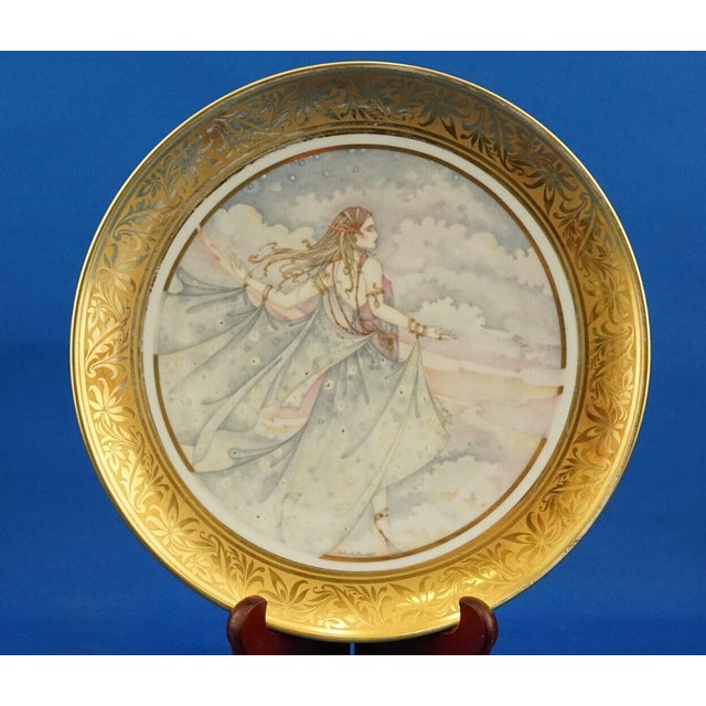 Art Nouveau Style Porcelain Plates with Ladies Motif and Gilt Edges by Umberto Banchelli for Manufacture Seltmann Weiden, Bavaria, 1980s, Set of 4 For Sale - Image 10 of 18