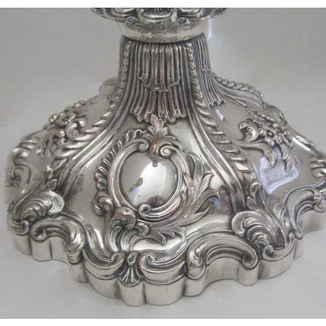 1910s English Sheffield Candlesticks - A Pair For Sale - Image 5 of 10