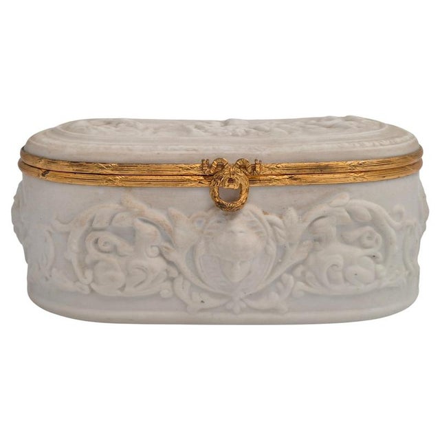Neo-Classical Bisque Trinket Box with Relief from Limoges For Sale - Image 10 of 10