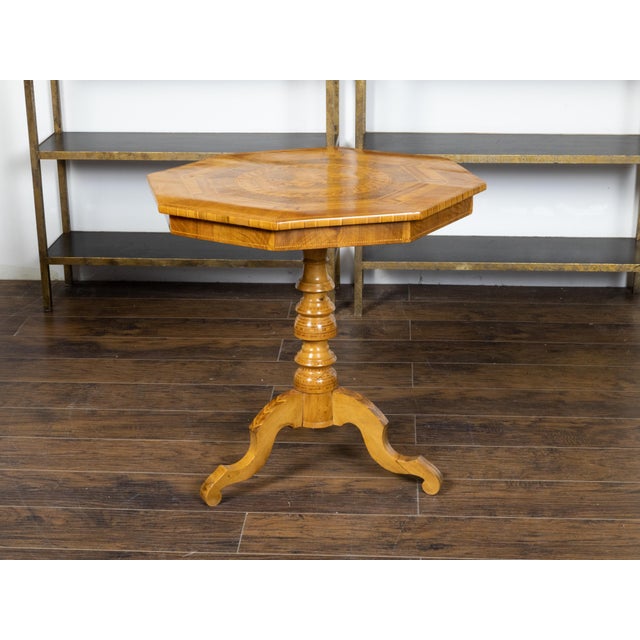 Italian 19th Century Octagonal Table with Saint George and the Dragon Marquetry For Sale - Image 10 of 12