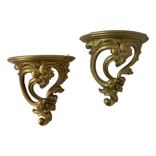 Vintage Syroco Decorative Display Brackets - A Pair For Sale