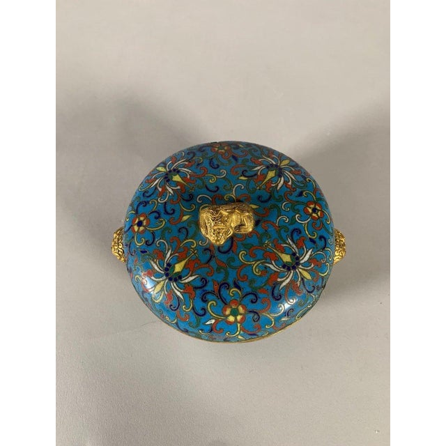 Cloisonné Bronze Box, China, Jiaqing Period, 19th Century For Sale - Image 4 of 12