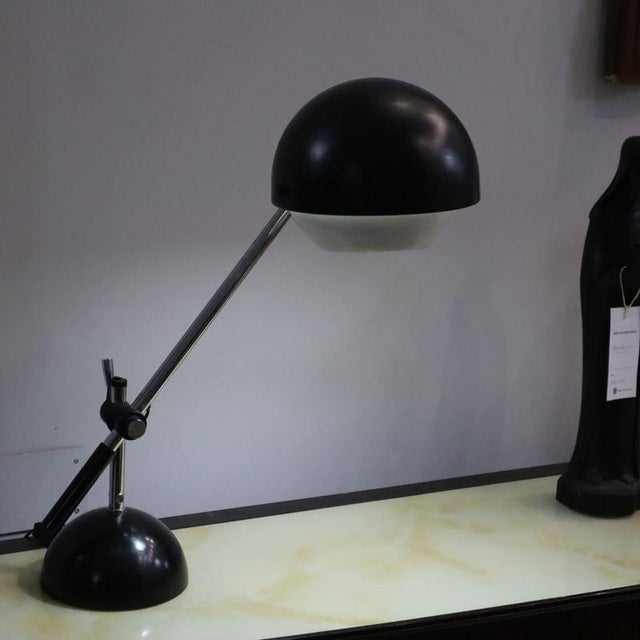 Black and Chrome Table Lamp by Gino Sarfatti for Flos, 1960s For Sale - Image 6 of 8