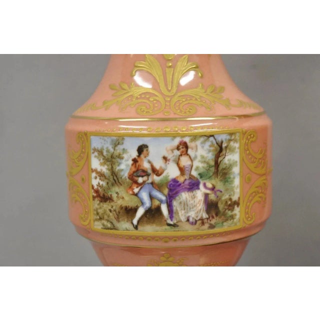 Early 20th Century Antique French Victorian Paris Porcelain Coral Figural Painted Table Lamps, Pair For Sale - Image 5 of 14
