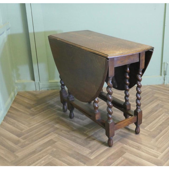Late 19th Century Oak Gate Leg Dining Table This is a very attractive table, it is made from solid Oak The table has a...