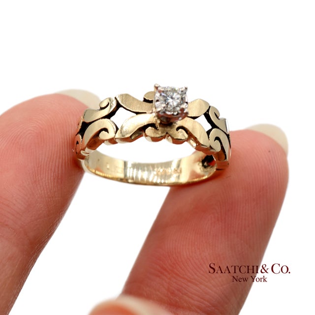 0.13 Ct Natural Diamond 14k Yellow Gold Openwork Scroll Design Ring, Size 5 For Sale - Image 10 of 13
