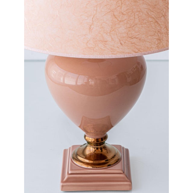 1980s French Salmon Pink and Copper Ceramic Urn Table Lamps with Parchment Shades by Louis Drimmer, 1980s, Set of 2 For Sale - Image 5 of 15