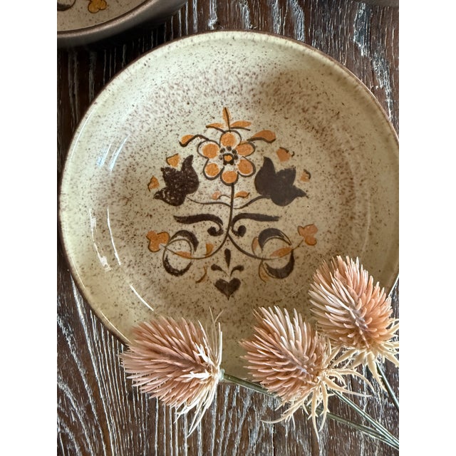 1970s Red Wing Turtle Dove 6 1/8 Inch Bowls Brown Mustard Yellow Vintage Stoneware - Set of 3 For Sale In Chicago - Image 6 of 7