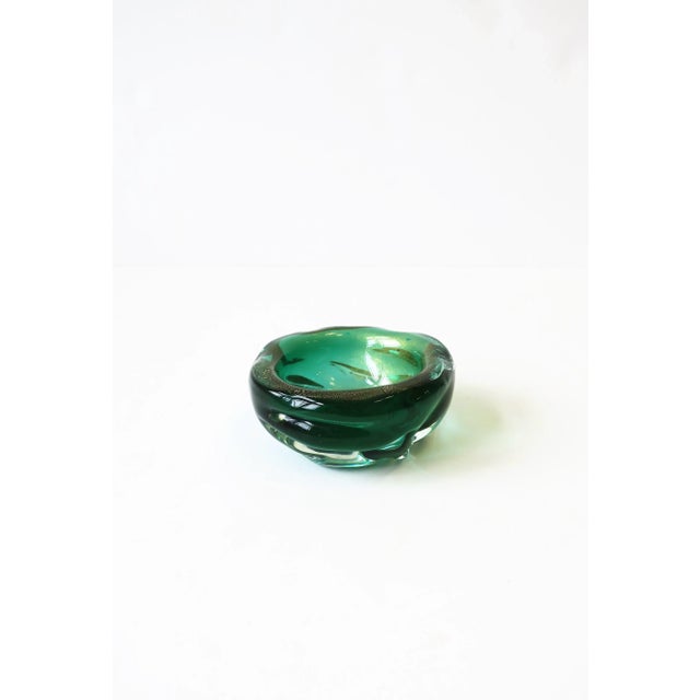 Italian Murano Art Glass Bowl, Organic Modern, Emerald Green Gold, Mid-20th Century, Italy For Sale - Image 9 of 12