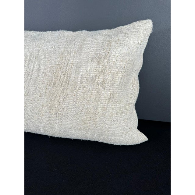 Turkish Hemp Pillow Cushion Natural Beige Pillow Cushion Cover 16" x 24" For Sale - Image 4 of 4