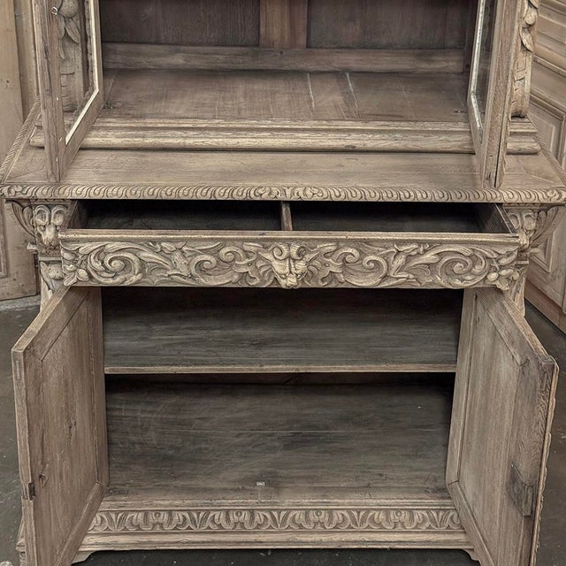 19th Century French Renaissance Revival Carved Bookcase in Stripped Oak For Sale - Image 18 of 18