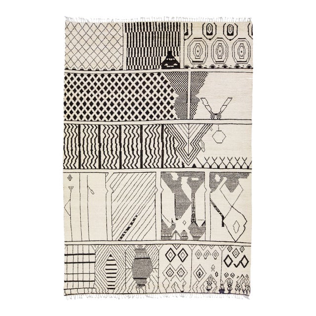 Modern Tribal Moroccan Style Handmade Beige Wool Rug For Sale