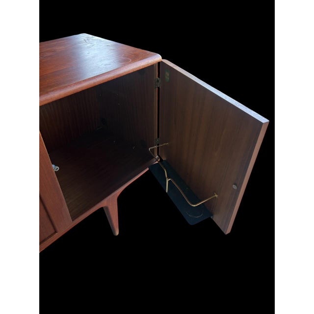 Vintage Scandinavian Sideboard, 1960s For Sale - Image 11 of 15