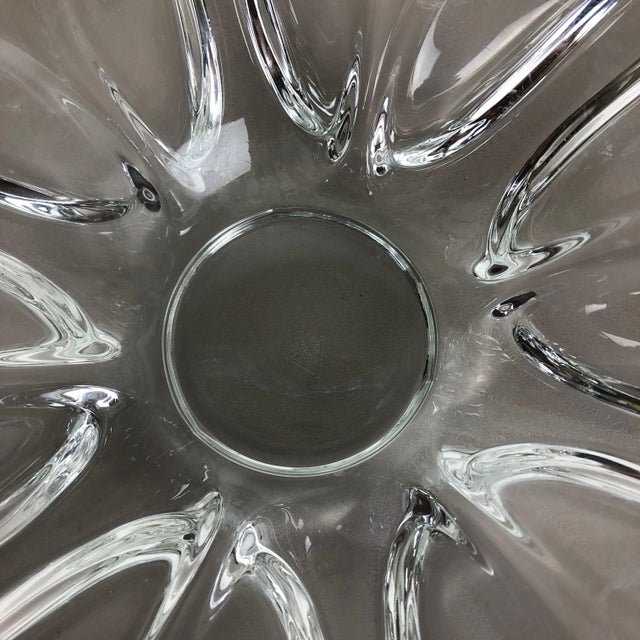 Large French Floral Crystal Glass Shell Bowl from Vannes Art, 1970s For Sale - Image 16 of 18