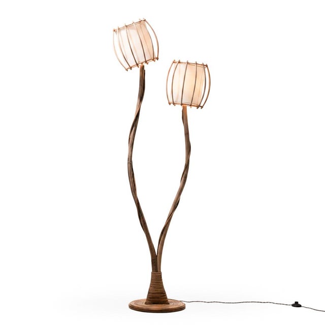 Rattan Floor Lamp Calyx - Handcrafted Natural Pencil Reed Tall Standing Lamp For Sale - Image 4 of 14