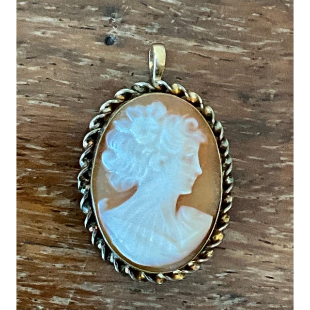 Vintage Victorian 12k Handcarved Cameo Pendant Brooch For Sale - Image 10 of 11