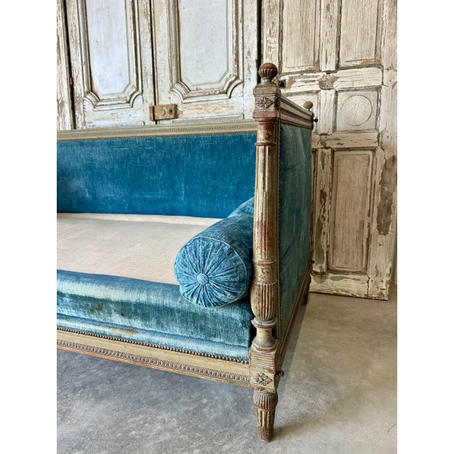 Louis XVI Daybed, 1800s For Sale - Image 3 of 14