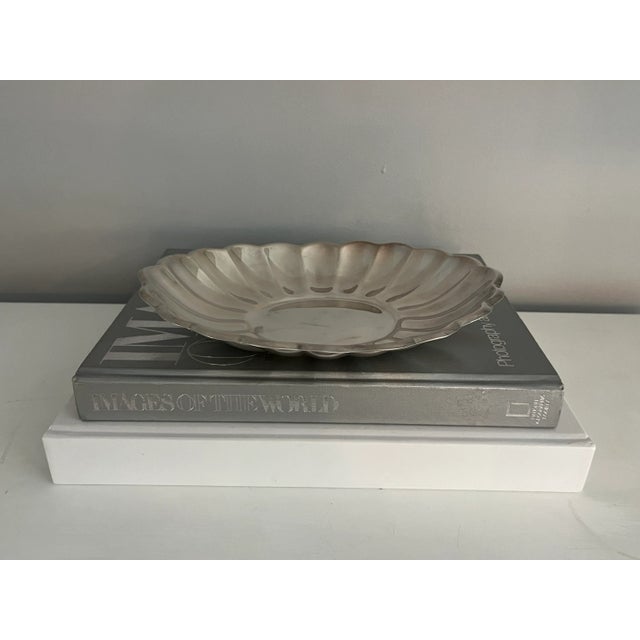 Metal Mid 20th Century Reed & Barton Scalloped Silver Bowl For Sale - Image 7 of 9