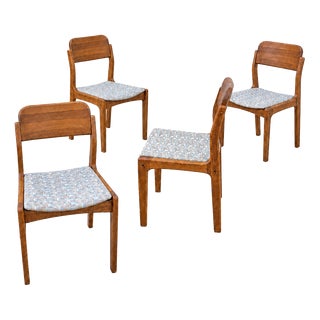 Oak and Teak Chairs by Henning Kjærnulf for Velje Stole, 1960s, Set of 4 For Sale