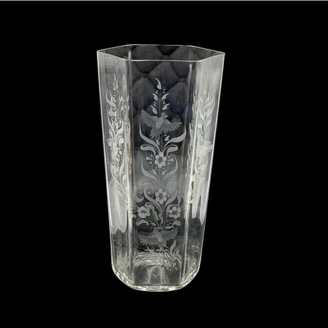 Art Nouveau Murano Giovanni Cenedese Signed Cristallo Vase "Doves of Spring" (Limited Edition, Vintage 1982) Venini Seguso Barovier For Sale - Image 3 of 18