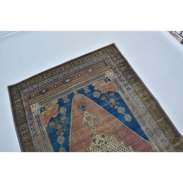 1960s Hand Knotted Oushak Turkish Carpet For Sale - Image 5 of 11