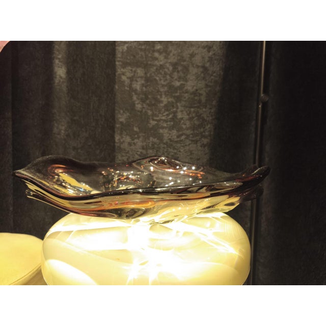 Large Lilac and Clear Murano Glass Bowl, 1970s, in Very Good conditions. Designed 1970 to 1979