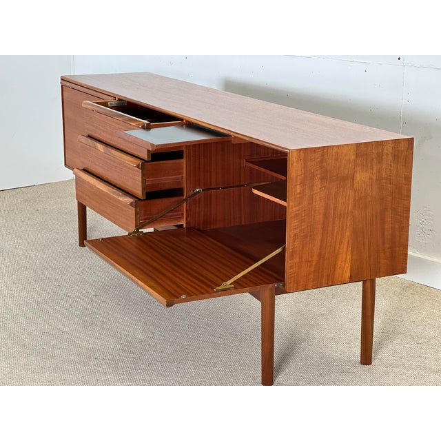 Dunoon Sideboard in Teak by Tom Robertson for McIntosh, 1960s For Sale - Image 6 of 18