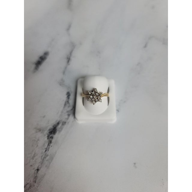 Star Shaped Diamond Cluster Ring .75cttw 14k Yellow Gold, Size 5 For Sale - Image 4 of 5