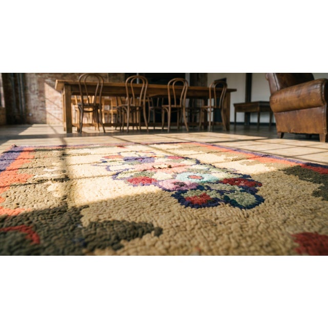 Outstanding Multi Color With Lovely Floral Design Antique American Hooked Rug For Sale - Image 13 of 14