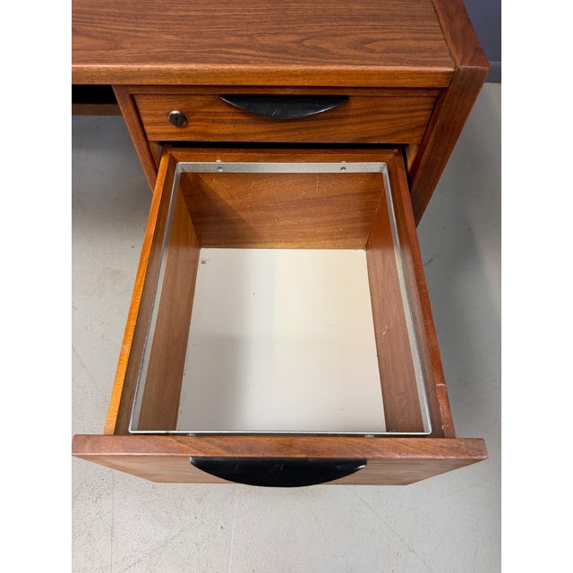 1960s Mid-Century Modern Jens Risom Attributed Walnut Writing Desk For Sale - Image 10 of 11