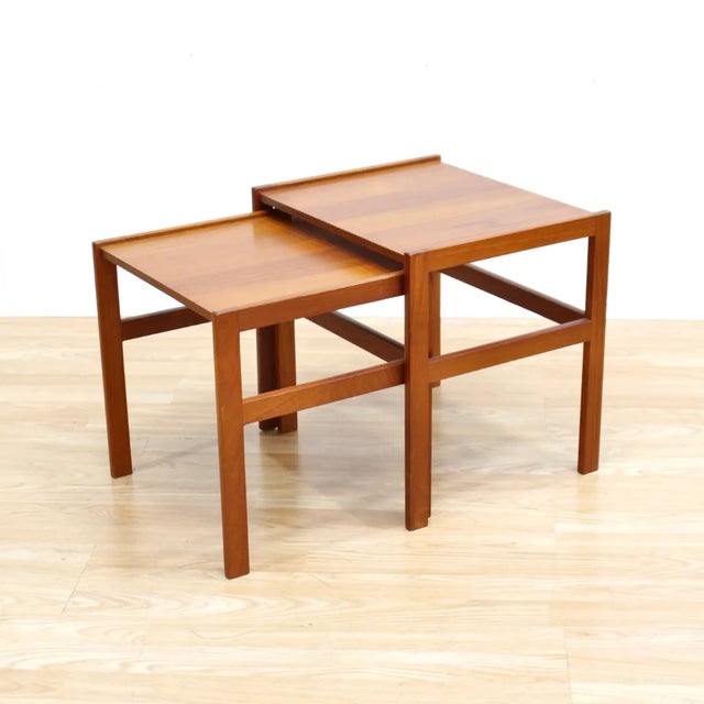 Mid-Century Modern 1960s Mid Century Set of Nesting Side Tables For Sale - Image 3 of 7