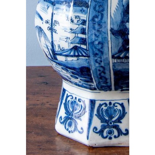 Dutch Blue and White Chinoiserie Garlic Neck Vase Lamp, 1700s For Sale - Image 10 of 14