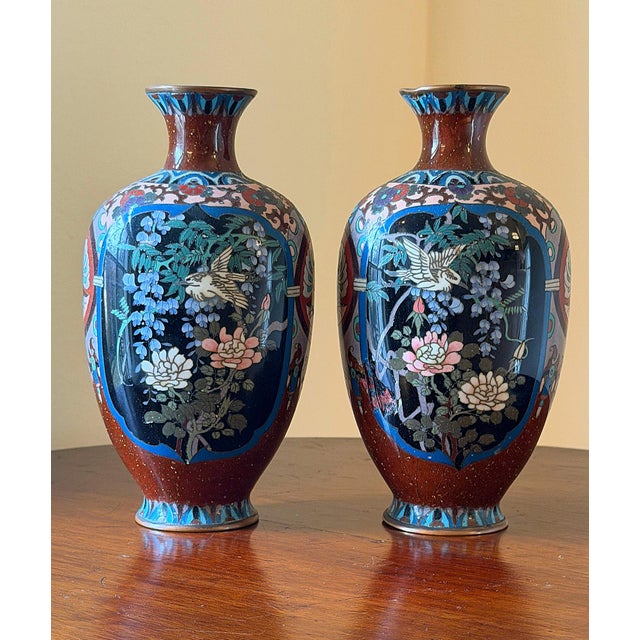 Japanese Antique Meiji Period Japanese Cloisonné Enamel Vases With Bird & Floral Decoration - A Pair For Sale - Image 3 of 7